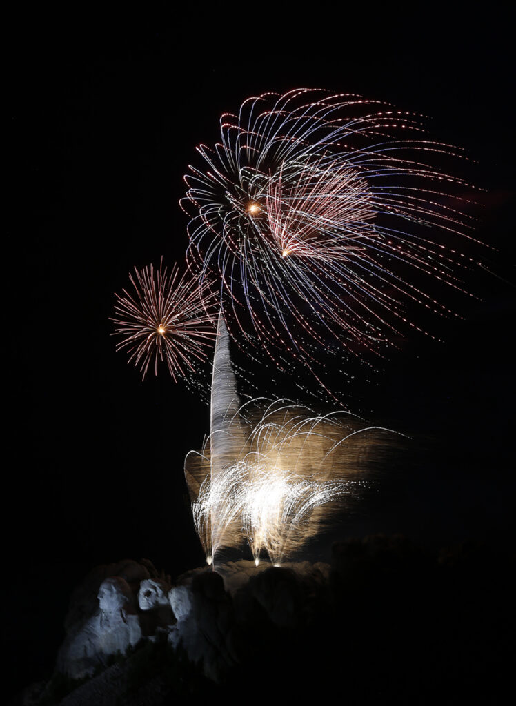    Mount Rushmore Fireworks 2020 Gold 748x1024 